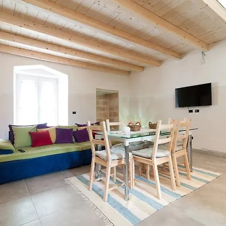Antica E Luminosa Masseria Holiday home